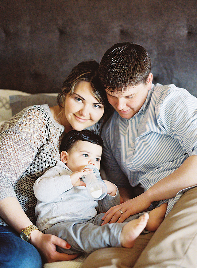 lifestyle family photographers in chicago